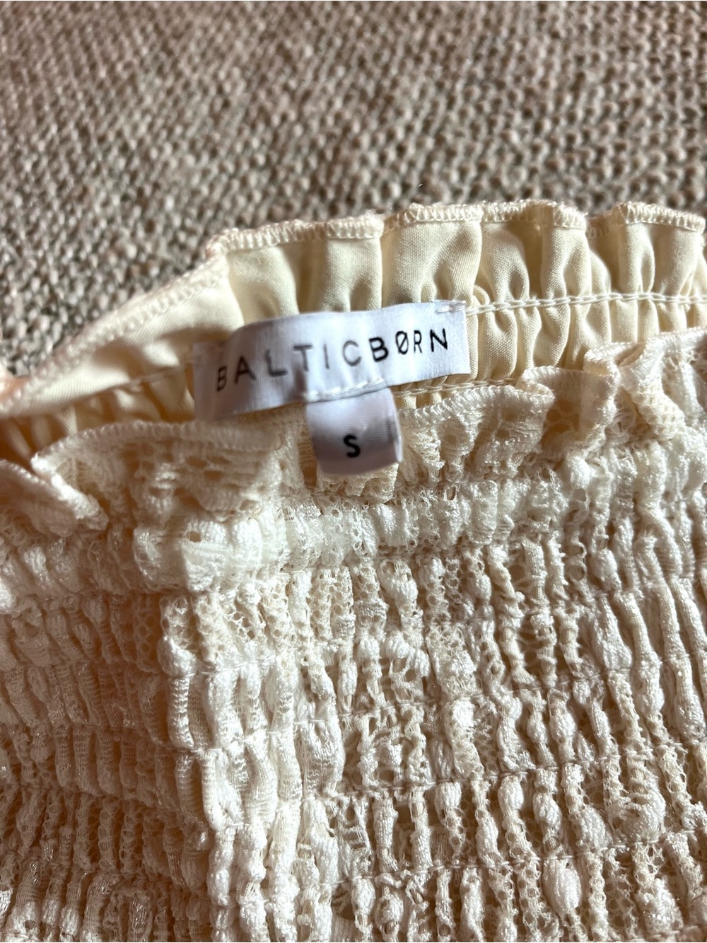 Baltic Born Tate Smocked Lace White and Cream Dress Women’s Size S - Picture 7 of 9